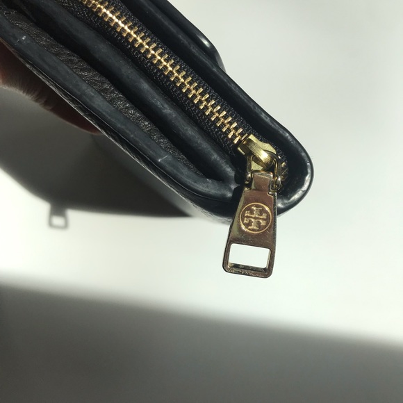 Tory Burch Leather Wallet - Picture 6 of 7